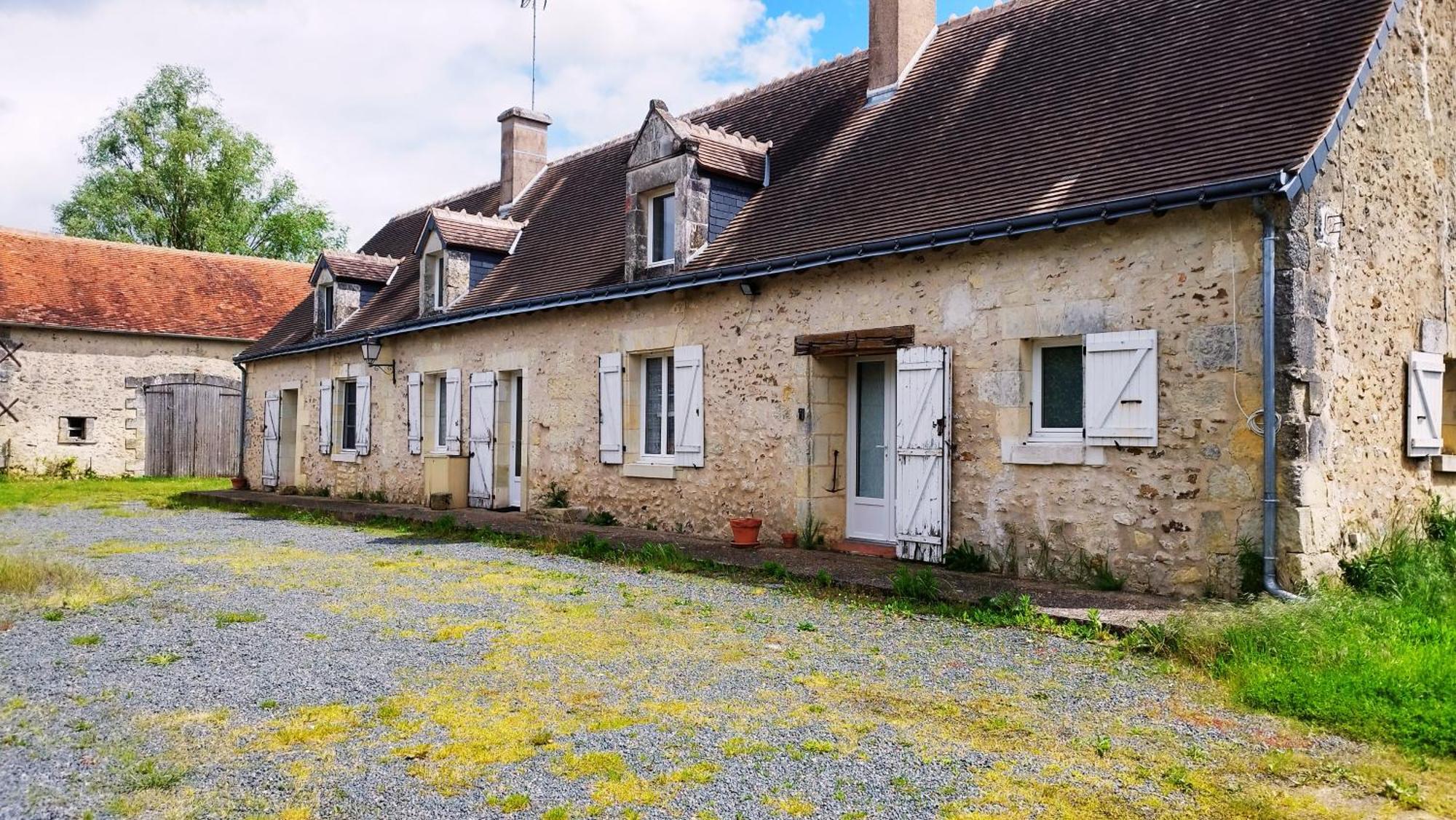 Gite De La Courtaudiere Le Petit-Pressigny Exteriör bild